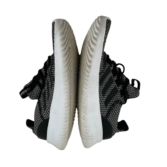 Adidas Women's Black Cloudfoam HWA Sneakers Size 6 1/2 - Picture 6 of 9